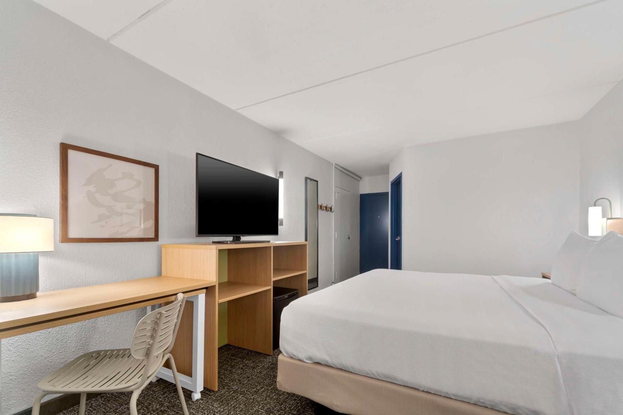 Spark By Hilton Grand Prairie Exterior photo