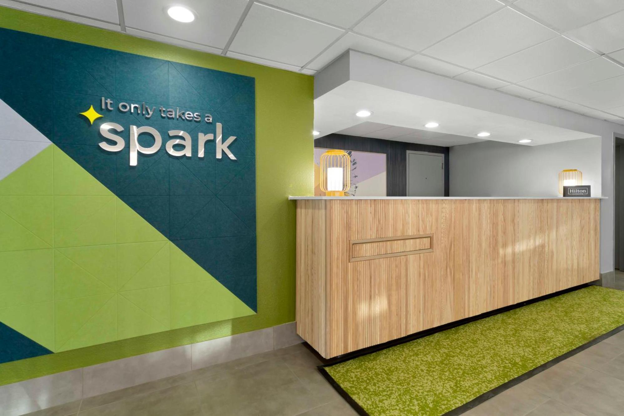 Spark By Hilton Grand Prairie Exterior photo